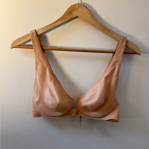 New SKIMS Seamless Nude Bra Size 34B
